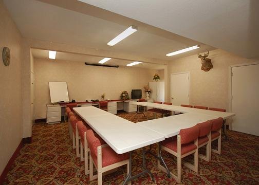 Baymont Inn & Suites - Temple, TX