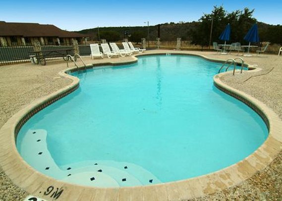 Econo Lodge - Junction, TX