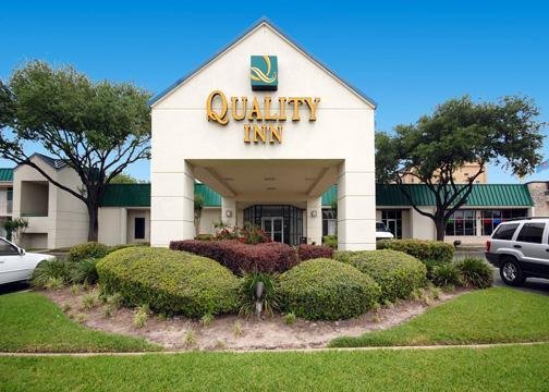 Quality Inn & Suites - Houston, TX