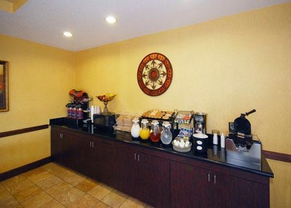 Quality Inn & Suites - Port Arthur, TX