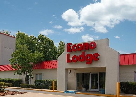 Econo Lodge - Fredericksburg, VA