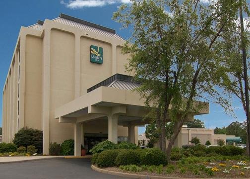Holiday Inn Express-Hampton - Hampton, VA