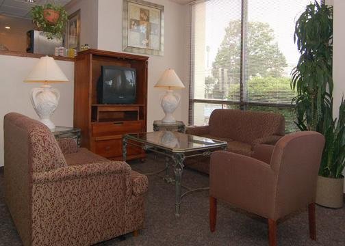 Holiday Inn Express-Hampton - Hampton, VA