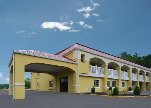 Quality Inn - Huntington, WV