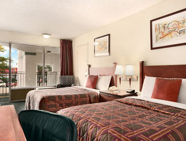 Days Inn - Elkhart, IN