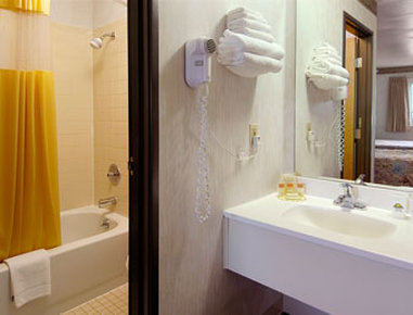 GuestHouse Anchorage Inn - Anchorage, AK