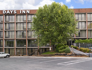 Breakers Motel