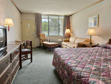 Days Inn - Pocomoke City, MD