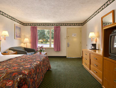 Days Inn - Ridgeway, VA