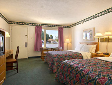 Days Inn - Ridgeway, VA