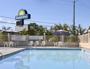 Days Inn - Ridgeway, VA