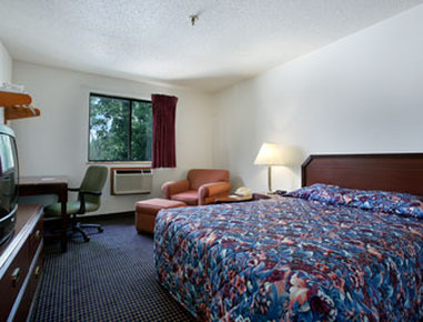 America's Best Inn - Auburn, MI