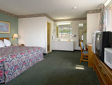 Red Roof Inn Abingdon - Abingdon, VA