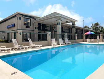 Howard Johnson Inn at Six Flags, GA - Austell, GA