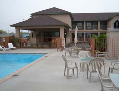 Knights Inn Eagle Pass - Eagle Pass, TX
