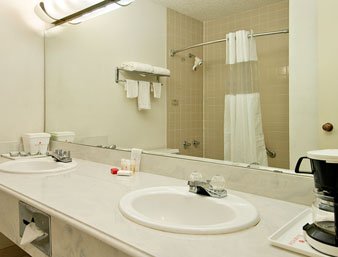 Baymont Inn & Suites - Port Arthur, TX