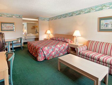 Ramada Limited - Ellenton, FL