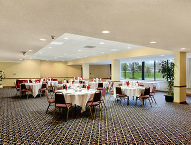 Ramada-Overland Park - Mission, KS