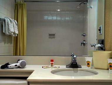 Super 8 - Pittston, PA