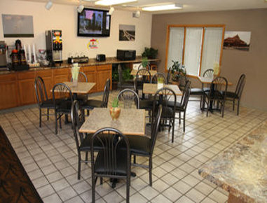Super 8 Atlantic - Atlantic, IA