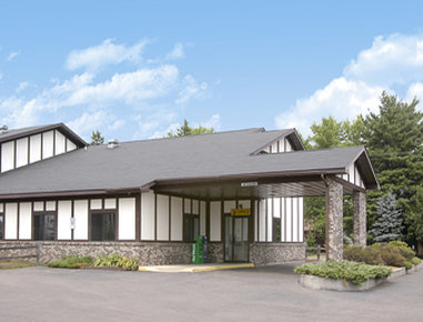 Americas Best Value Inn - Hayward, WI