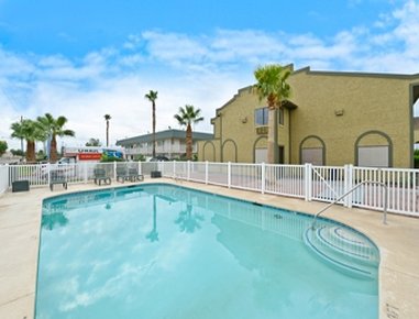 Super 8 Blythe - Blythe, CA