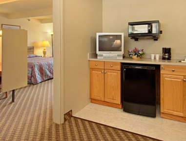Super 8 Costa Mesa/Newport Beach Area - Costa Mesa, CA