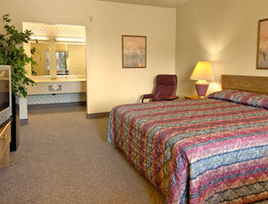 Super 8 Costa Mesa/Newport Beach Area - Costa Mesa, CA