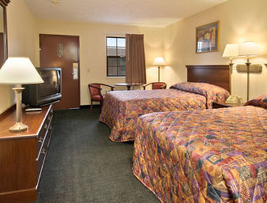 Super 8 - Alliance, OH