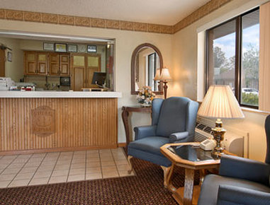 Super 8 By Wyndham Wilmington - Wilmington, NC