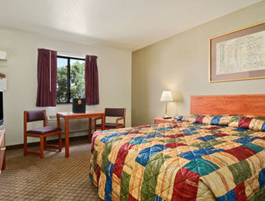 Super 8 Hotel - Bozeman, MT