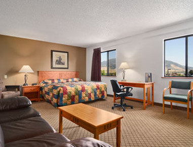 Super 8 Hotel - Bozeman, MT