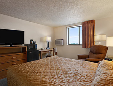 Super 8 Cheyenne Wy - Cheyenne, WY
