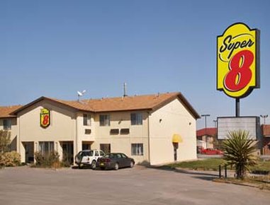Super 8 - Moriarty, NM
