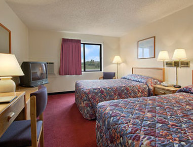 SUPER 8-CLEAR LAKE - Clear Lake, IA