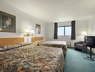 Super 8 Grinnell IA - Grinnell, IA