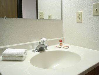 Super 8 Coldwater - Coldwater, MI