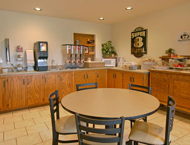 Super 8-Lebanon - Lebanon, MO