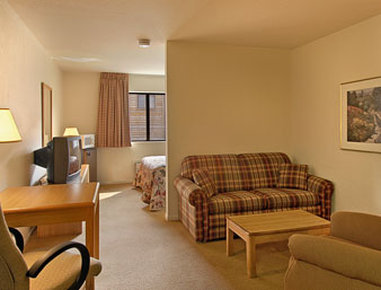 Super 8-Lebanon - Lebanon, MO