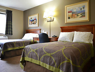 Super 8 Tilton Lake Winnipesauk - Tilton, NH