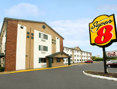 Super 8 Louisville Airport
