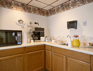 Super 8 Glencoe - Glencoe, MN