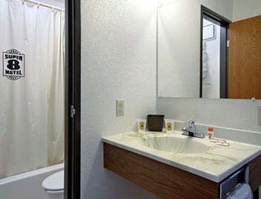 Super 8 Glencoe - Glencoe, MN