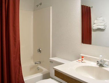 Super 8 - Hibbing, MN