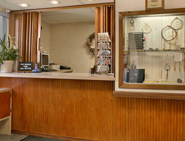 Super 8 - Pipestone, MN