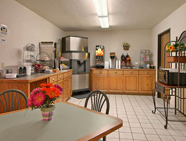 Super 8 Moorhead - Moorhead, MN