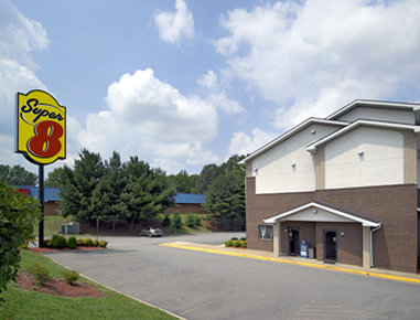 Super 8 Richmond Midlothian Turnpike