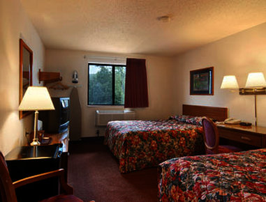 Super 8 Brattleboro Vt - Brattleboro, VT