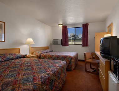 Super 8 Moses Lake - Moses Lake, WA