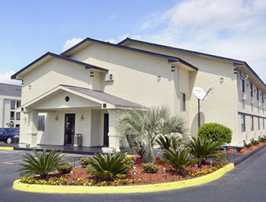 Super 8 Douglas - Douglas, GA